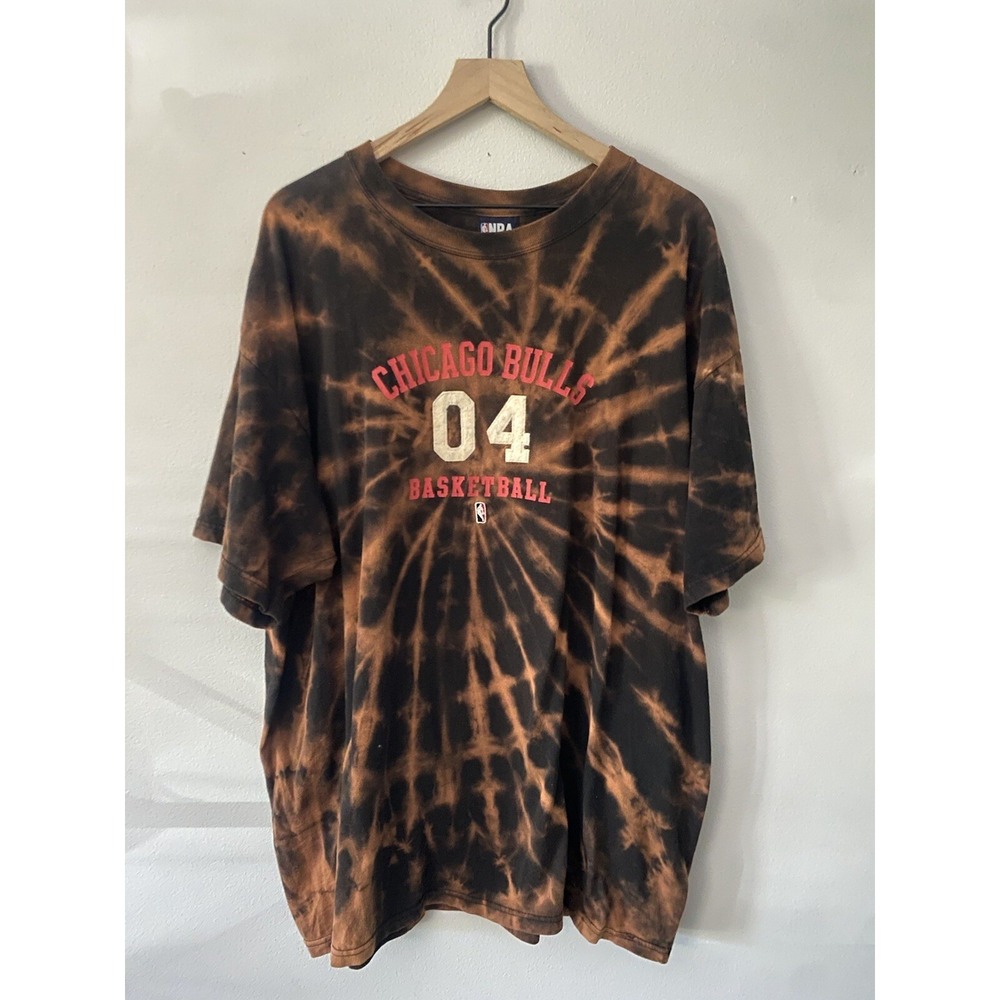 Vintage Chicago Bulls Tie Dye T-Shirt NBA Size 2XL Red Black USA Made